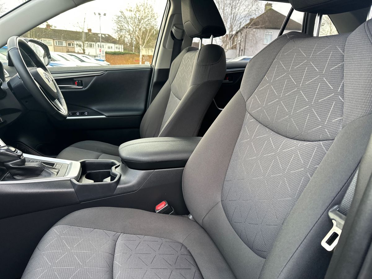 Used Toyota RAV4 2020 for sale - 77300395: Photo 13