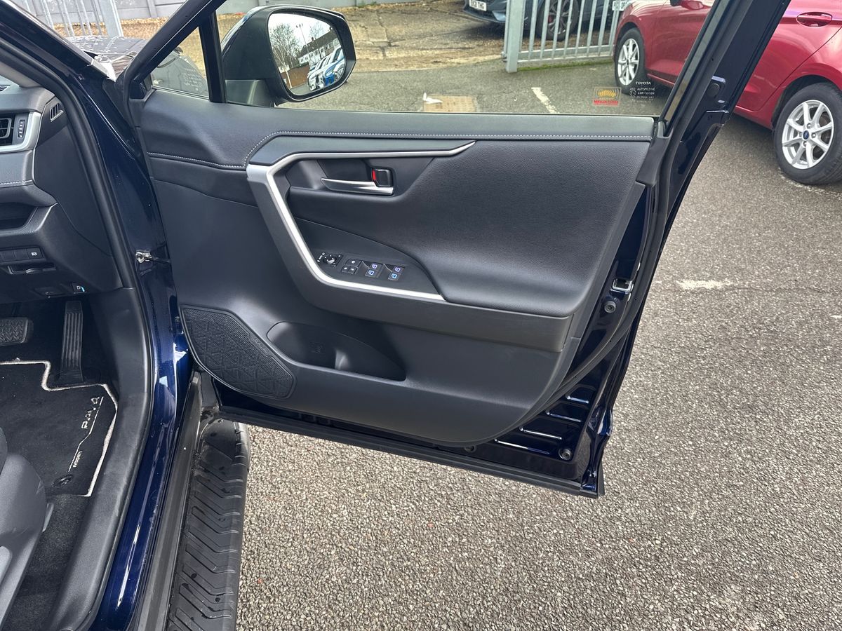 Used Toyota RAV4 2020 for sale - 77300395: Photo 35