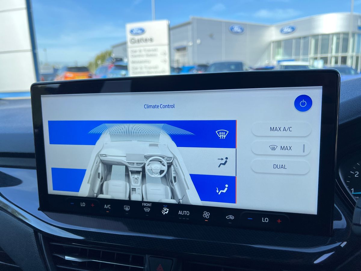 Used Ford Focus 2022 for sale - 76717289: Photo 22