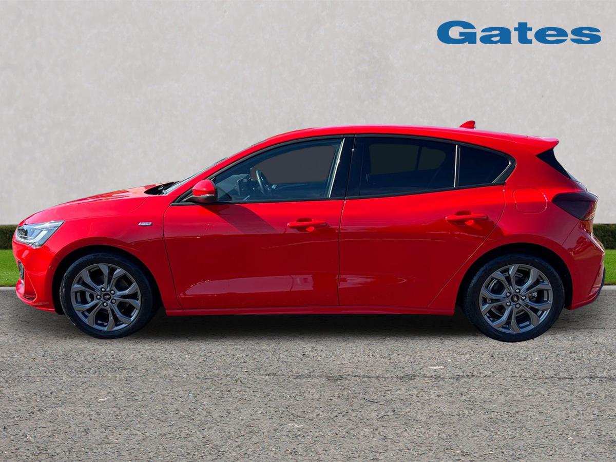 Used Ford Focus 2022 for sale - 76717289: Photo 4
