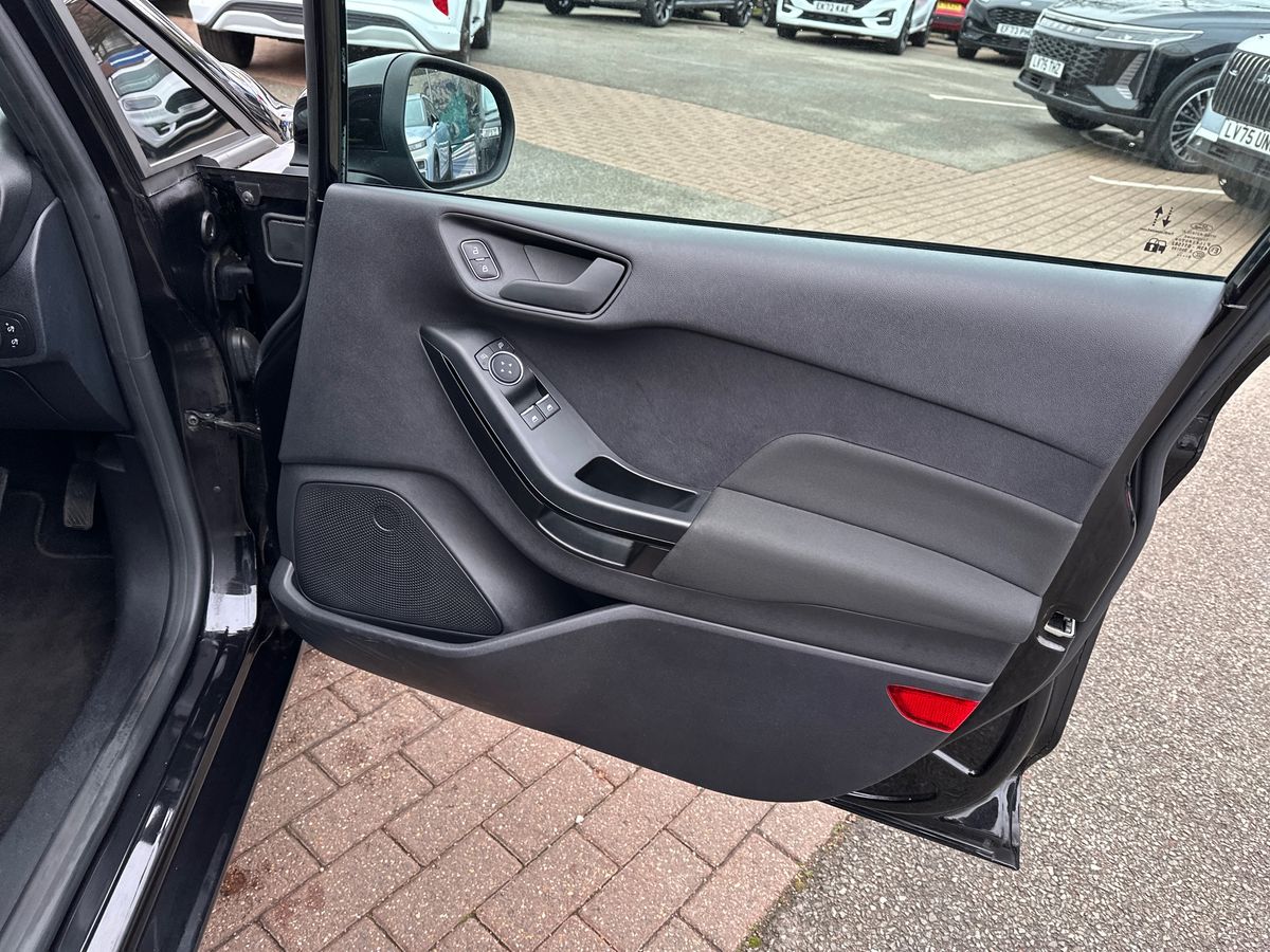 Used Ford Fiesta 2020 for sale - 76977941: Photo 35