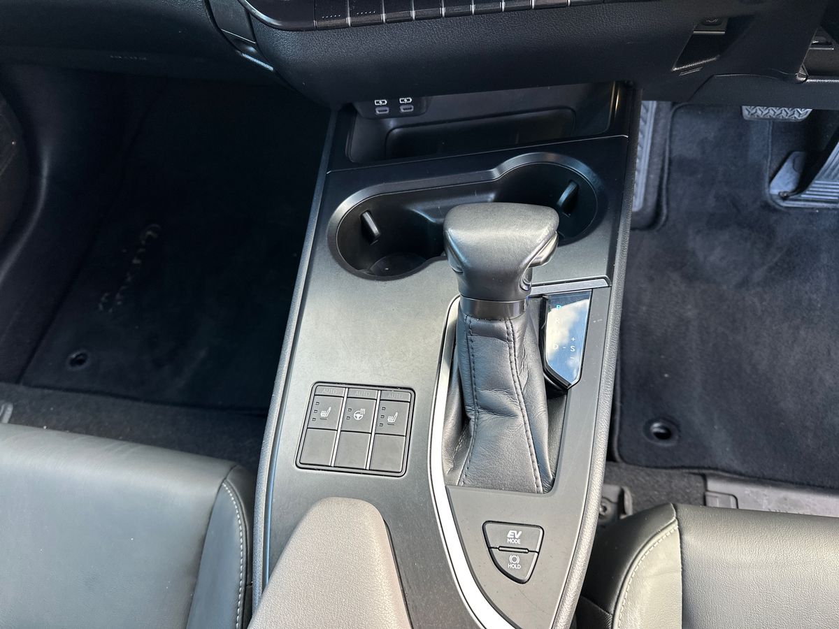 Used Lexus UX 2023 for sale - 77841546: Photo 28