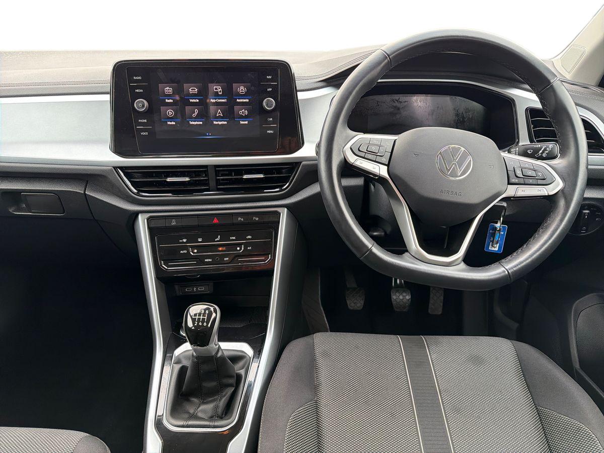 Used Volkswagen T-Roc 2023 for sale - 77380815: Photo 15