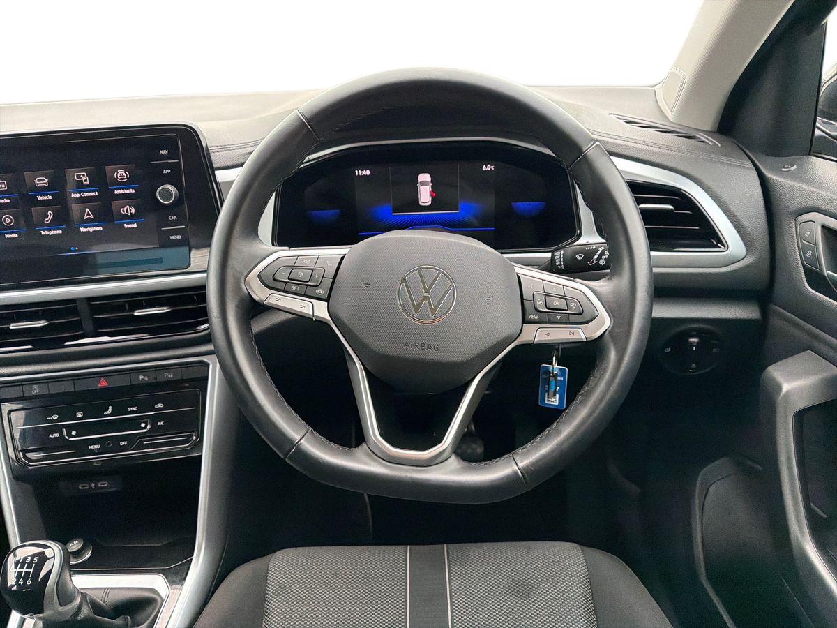 Used Volkswagen T-Roc 2023 for sale - 77380815: Photo 17