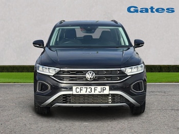 Used Volkswagen T-Roc 2023 for sale - 77380815: Photo