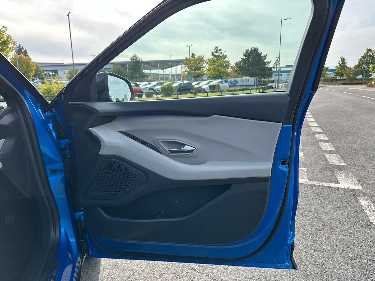 Used Ford Explorer 2025 for sale - 76586994: Photo 35