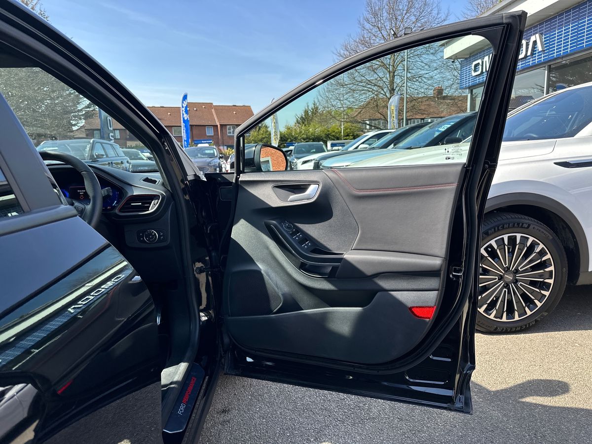 Used Ford Puma 2024 for sale - 78172708: Photo 35