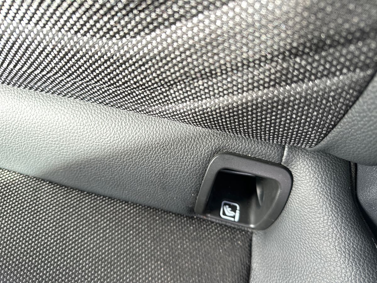 Used Mercedes-Benz GLA 2025 for sale - 77885366: Photo 31