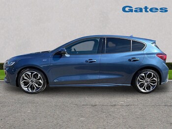 Used Ford Focus 2023 for sale - 78152528: Photo