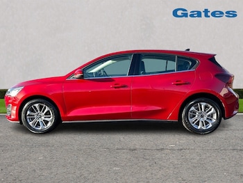 Used Ford Focus 2022 for sale - 77685636: Photo