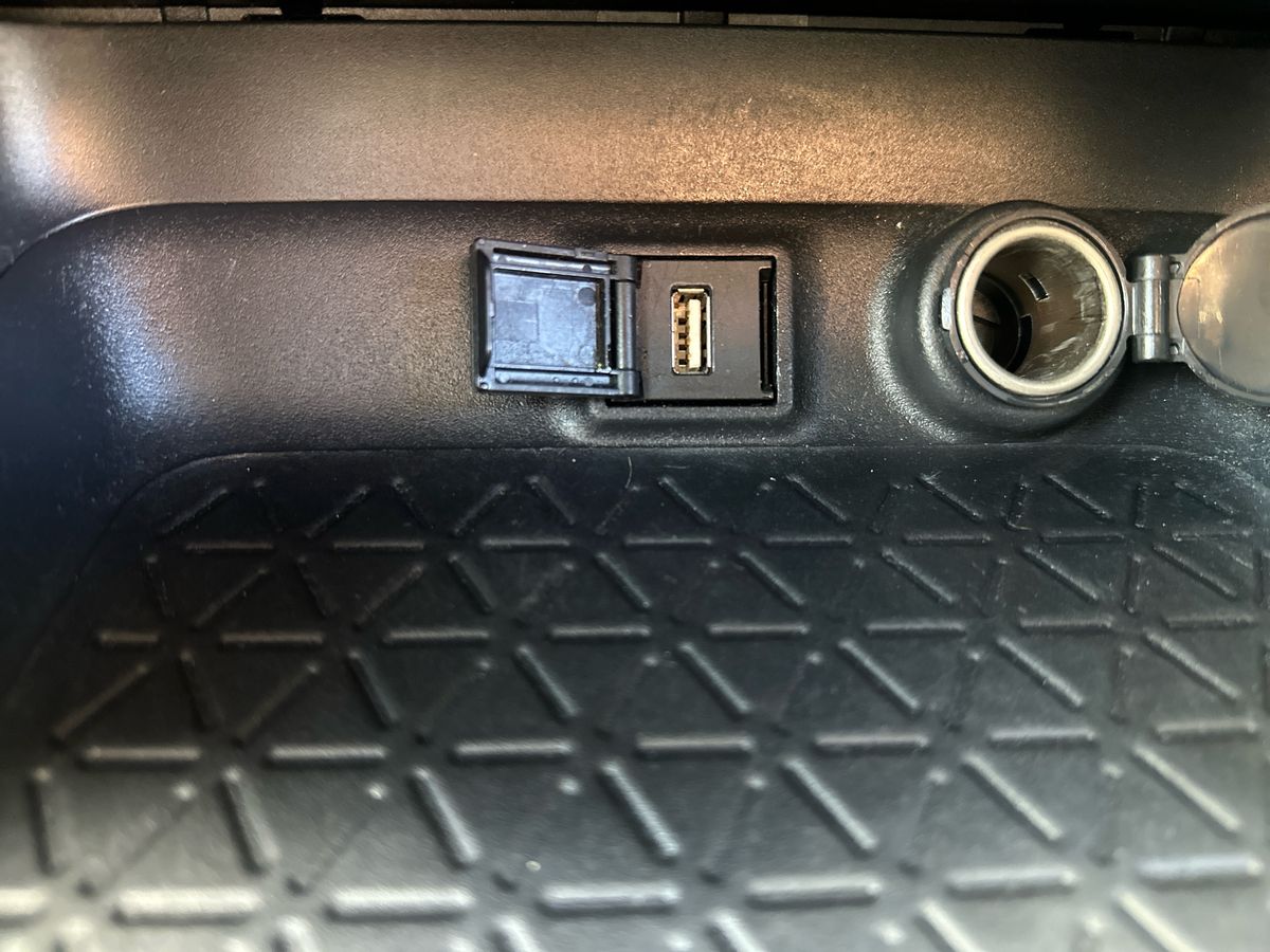 Used Toyota RAV4 2021 for sale - 77373009: Photo 24