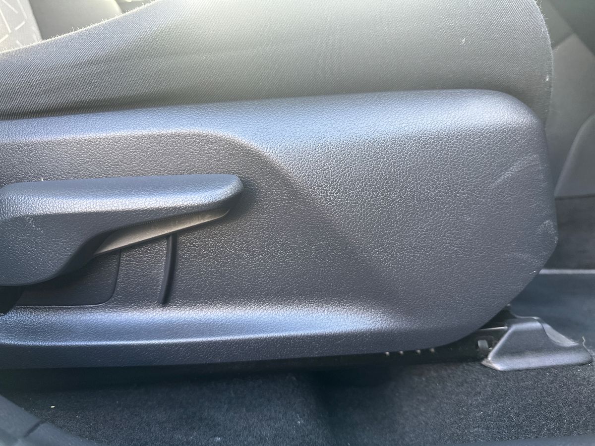 Used Toyota RAV4 2021 for sale - 77373009: Photo 30