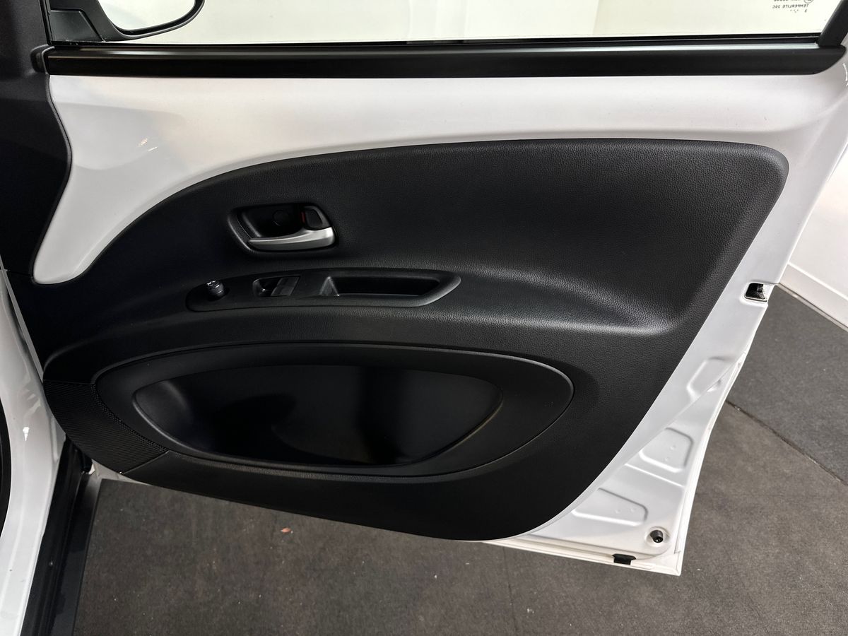 Used Toyota Aygo X 2023 for sale - 78215903: Photo 35