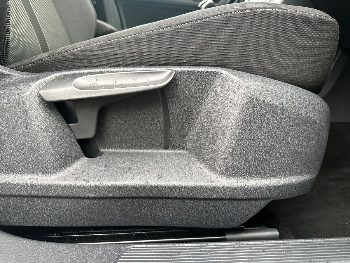 Used Volkswagen T-Roc 2024 for sale - 78198899: Photo 30