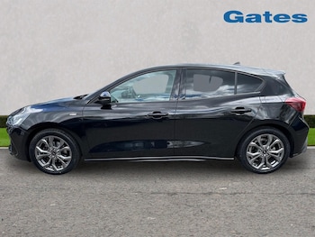 Used Ford Focus 2023 for sale - 78285005: Photo