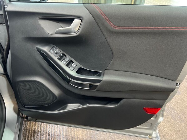 Used Ford Puma 2023 for sale - 75455943: Photo 35