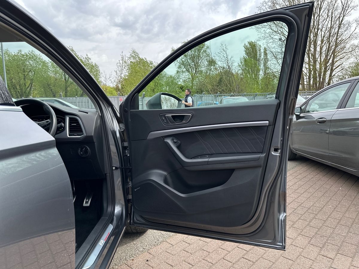 Used SEAT Ateca 2023 for sale - 78186939: Photo 35