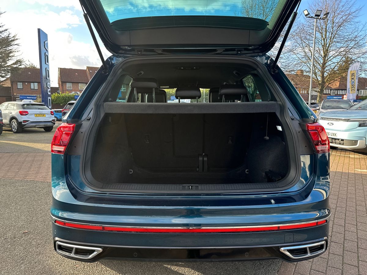 Used Volkswagen Tiguan 2023 for sale - 77848034: Photo 34