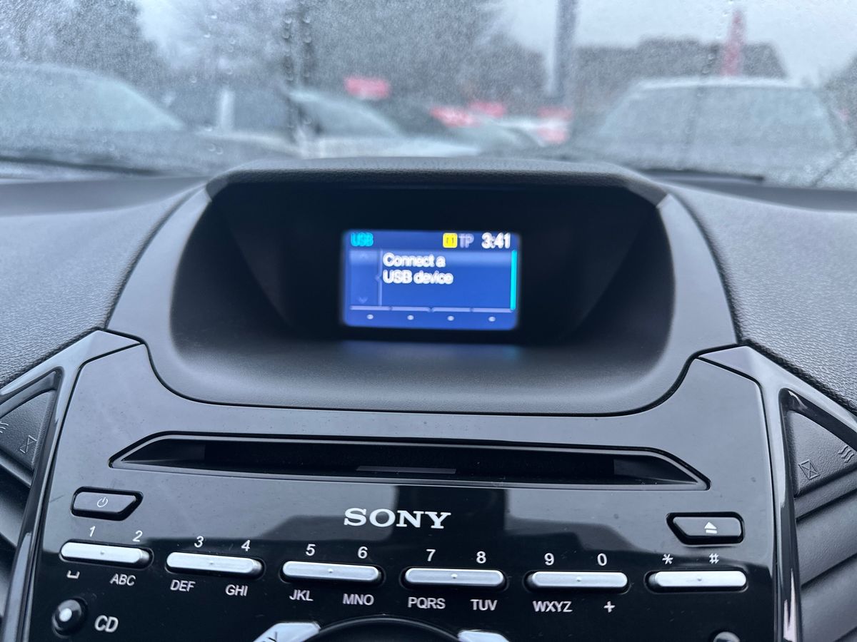 Used Ford Ecosport 2017 for sale - 77293430: Photo 19