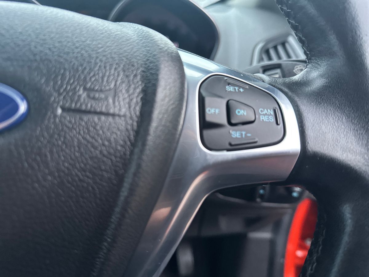 Used Ford Ecosport 2017 for sale - 77293430: Photo 27