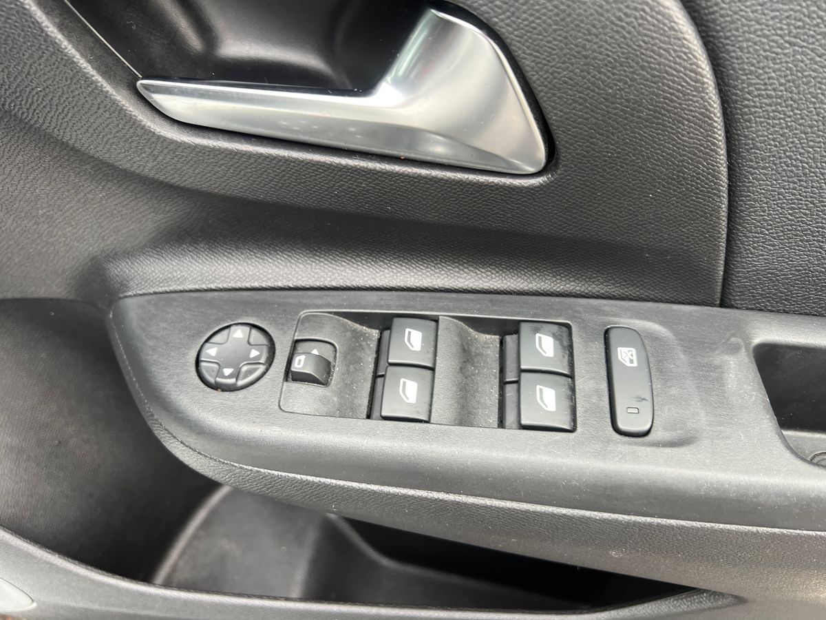 Used Vauxhall Corsa 2023 for sale - 77059142: Photo 25