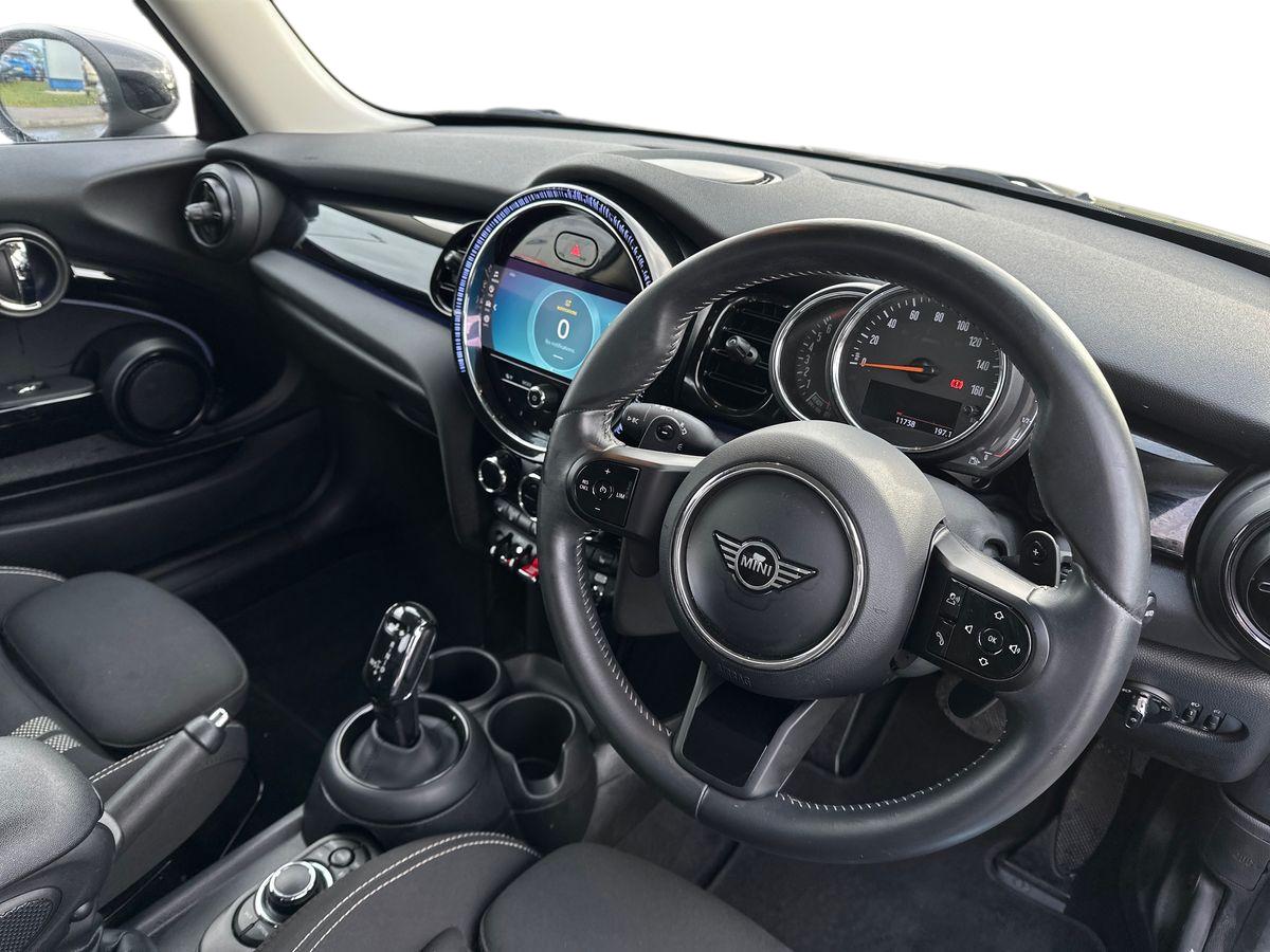 Used MINI Hatch 2022 for sale - 77127507: Photo 10