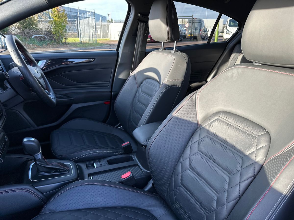 Used Ford Focus 2024 for sale - 77070923: Photo 13