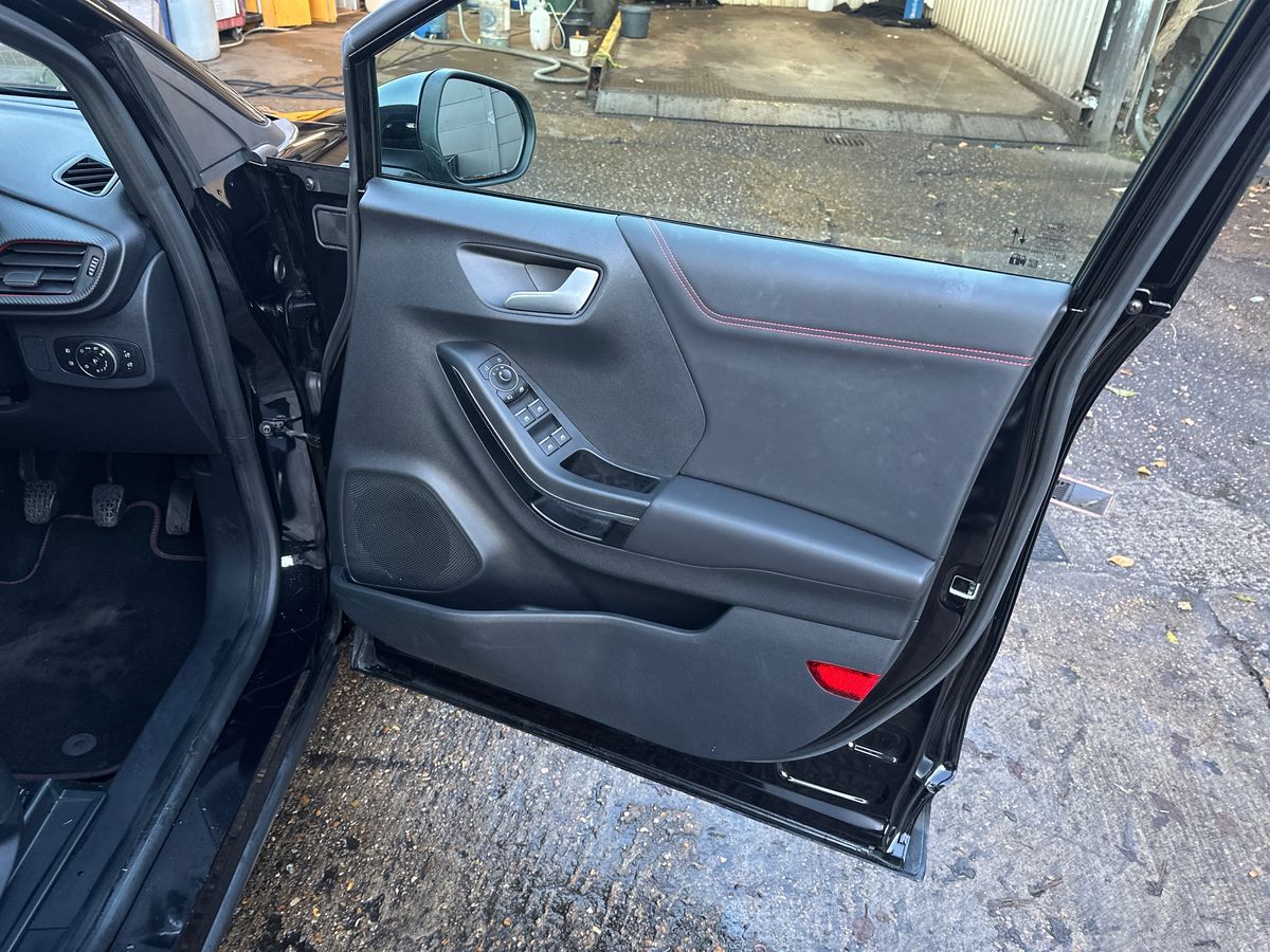 Used Ford Puma 2022 for sale - 76872892: Photo 35