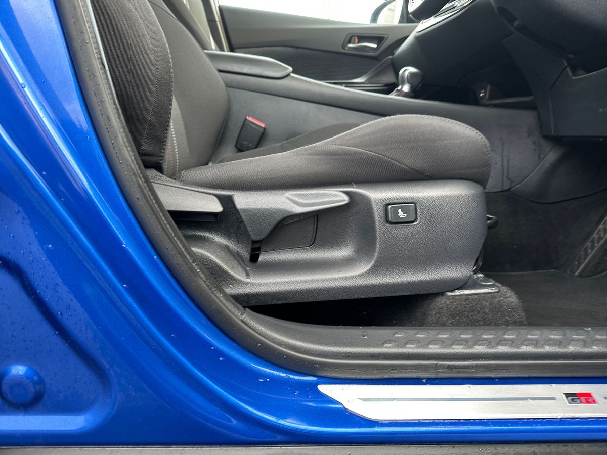 Used Toyota C-HR 2022 for sale - 77115970: Photo 30