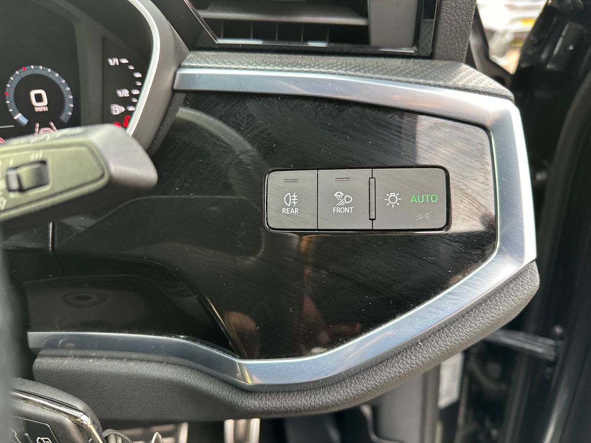 Used Audi Q3 2021 for sale - 76140424: Photo 23