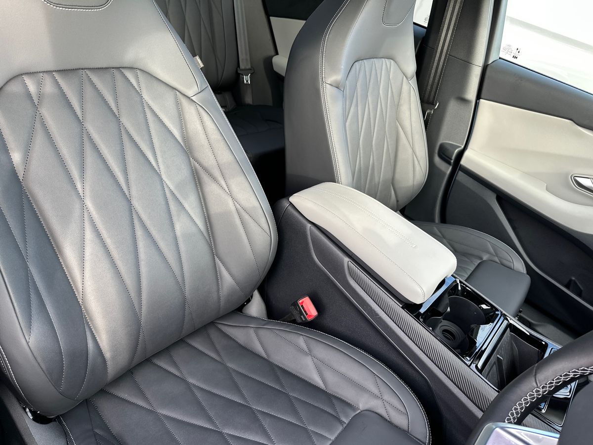 Used Ford Explorer 2025 for sale - 76332255: Photo 12