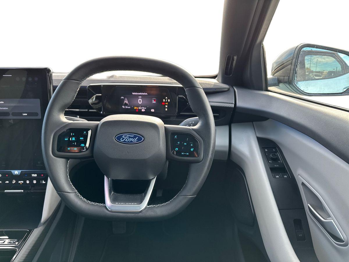 Used Ford Explorer 2025 for sale - 76332255: Photo 17
