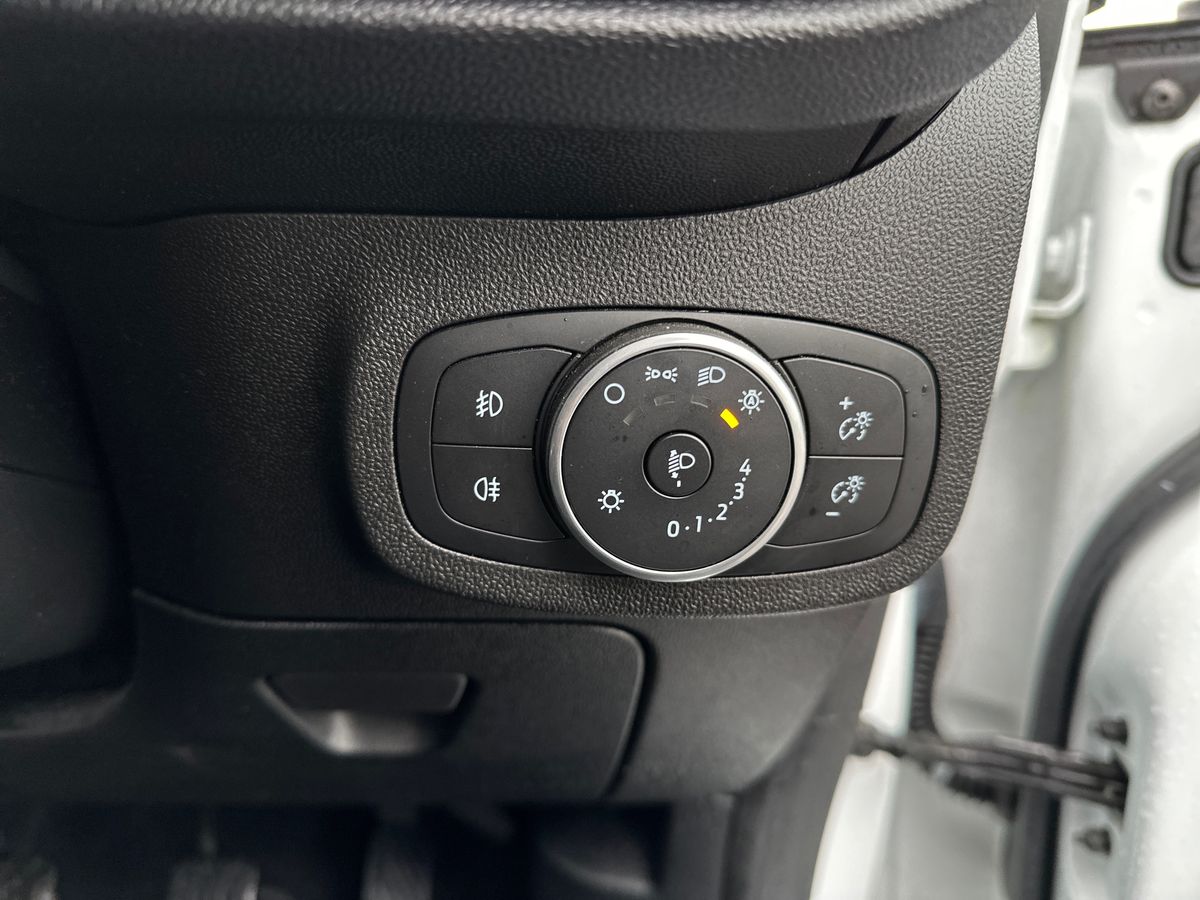 Used Ford Fiesta 2019 for sale - 76372745: Photo 23