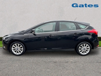 Used Ford Focus 2017 for sale - 78798174: Photo