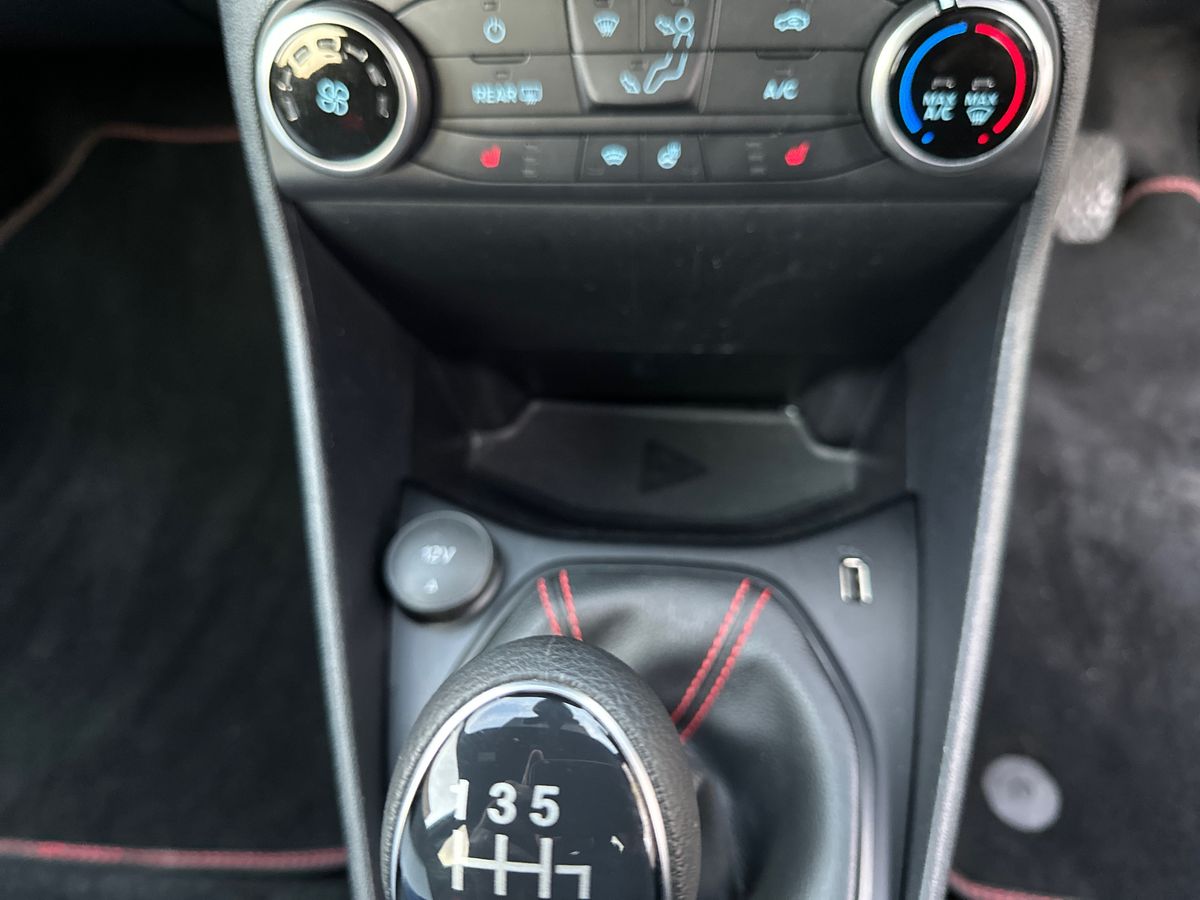 Used Ford Fiesta 2023 for sale - 76873417: Photo 24