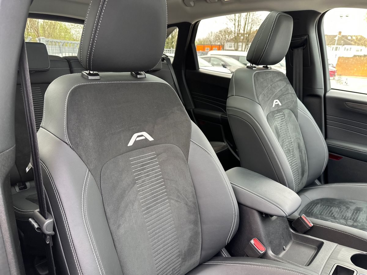 Used Ford Kuga 2024 for sale - 78152532: Photo 12