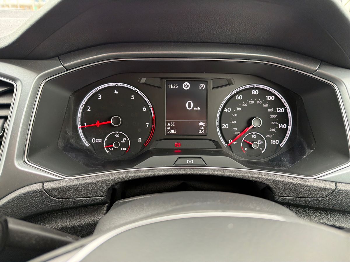 Used Volkswagen T-Roc 2021 for sale - 77618959: Photo 18