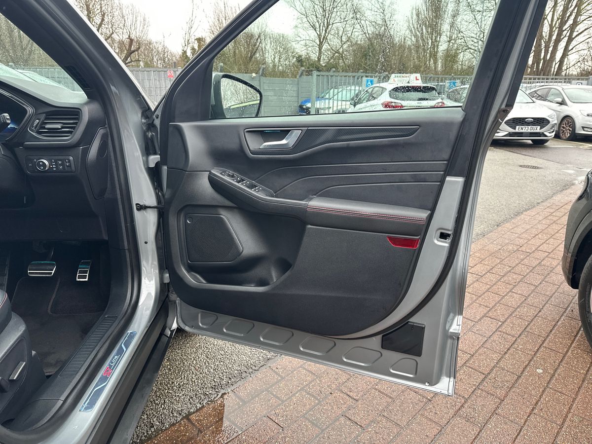 Used Ford Kuga 2022 for sale - 77285587: Photo 35