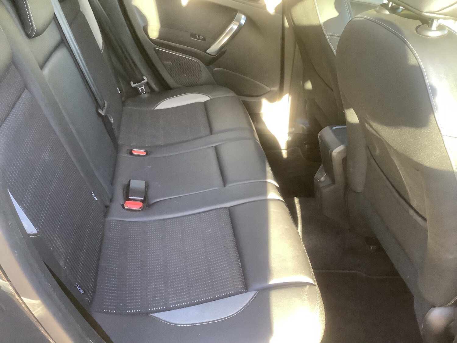 Used Peugeot 2008 2017 for sale - 77630046: Photo 17