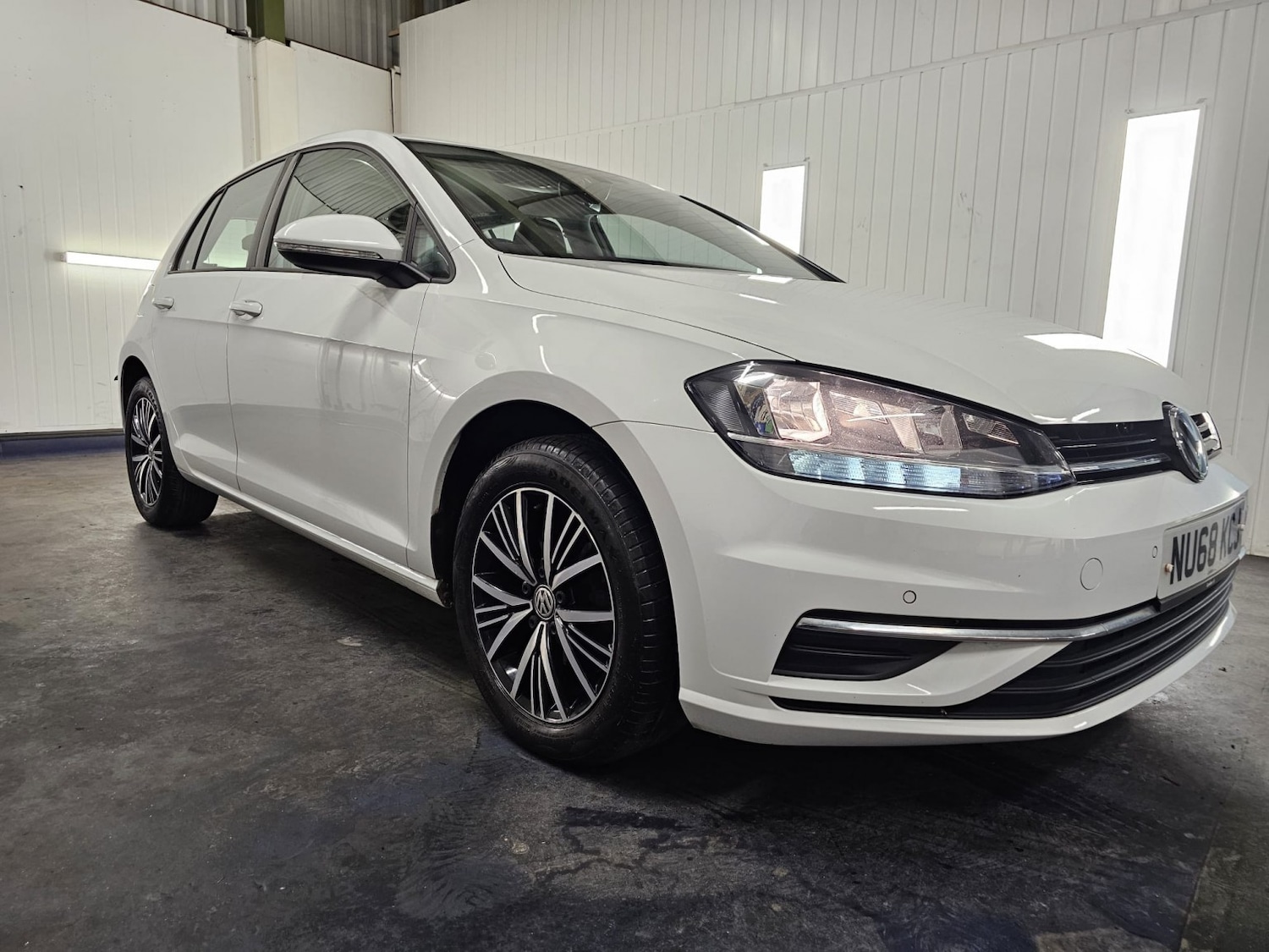 Used Volkswagen Golf 2018 for sale - 76945607: Photo 11