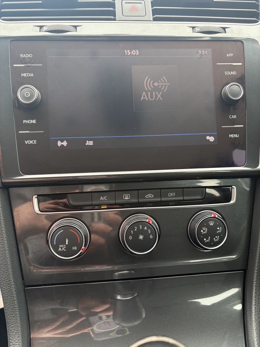 Used Volkswagen Golf 2018 for sale - 76945607: Photo 29