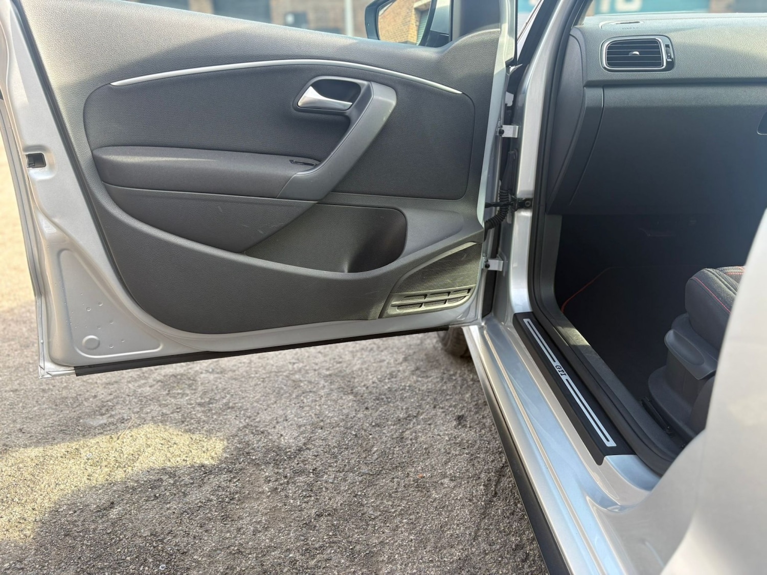 Used Volkswagen Polo 2016 for sale - 77991566: Photo 16