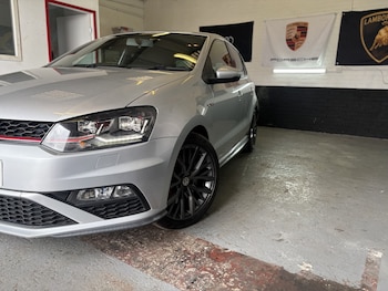 Used Volkswagen Polo 2016 for sale - 78131578: Photo