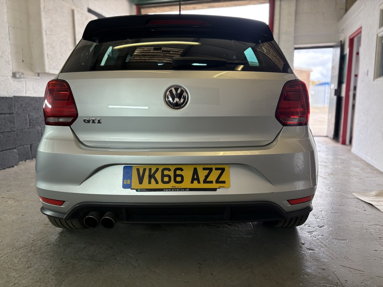 Used Volkswagen Polo 2016 for sale - 78131578: Photo 6
