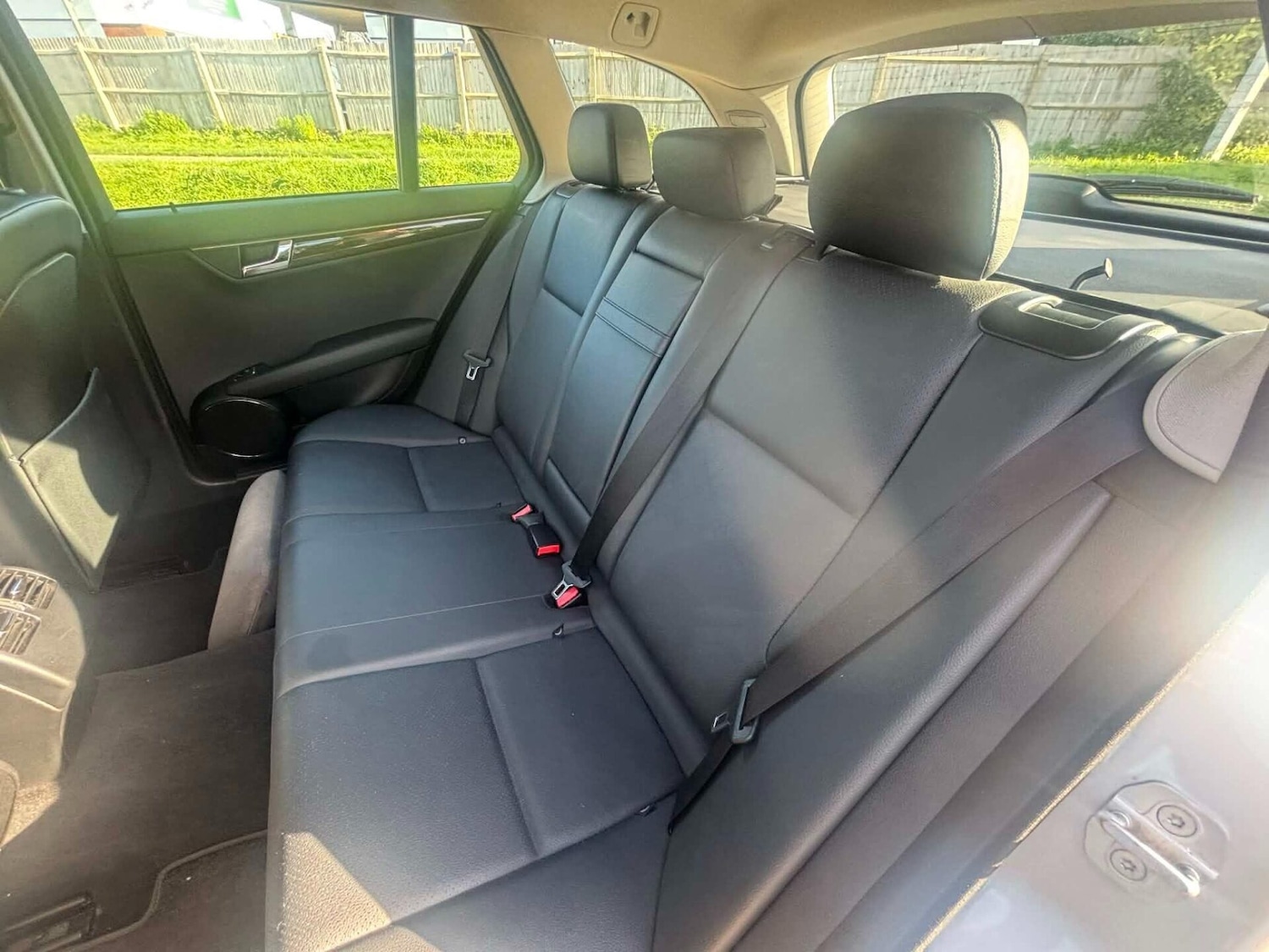 Used Mercedes-Benz C Class 2008 for sale - 76662572: Photo 11