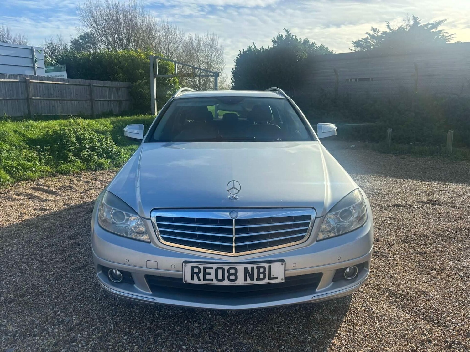 Used Mercedes-Benz C Class 2008 for sale - 76662572: Photo 3