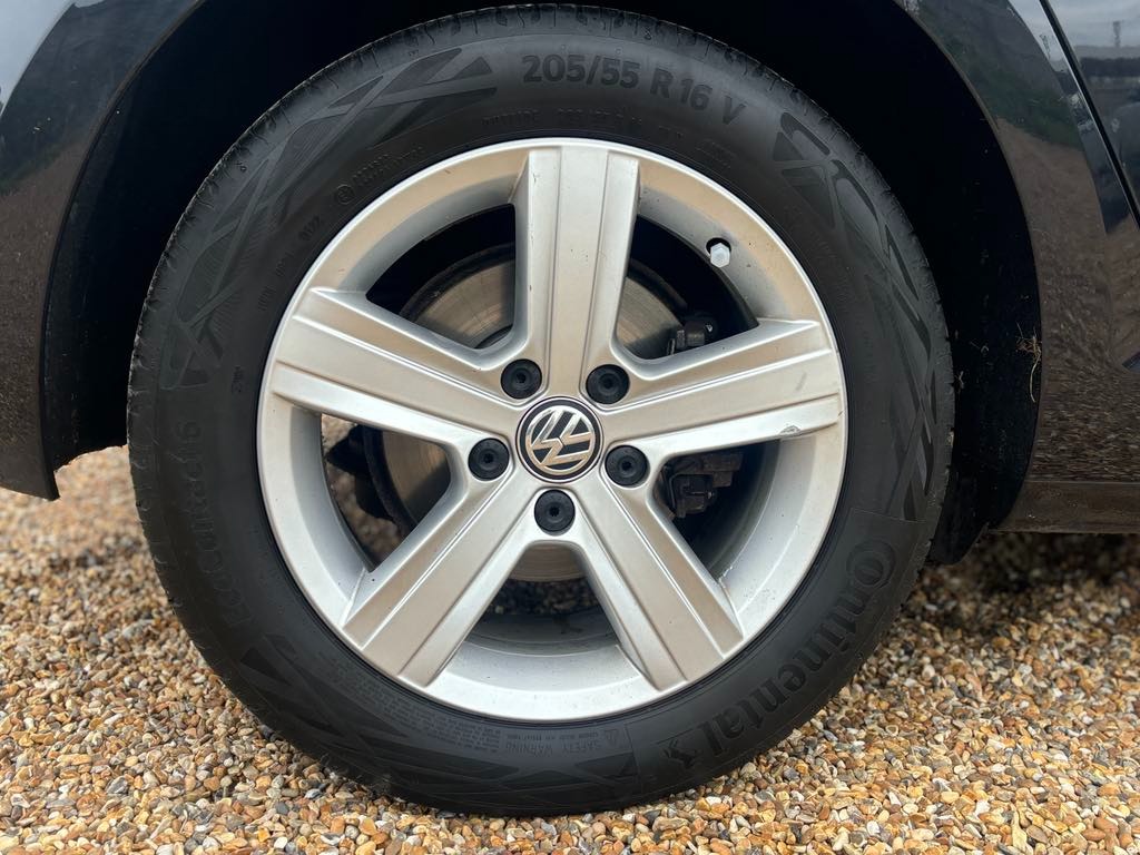 Used Volkswagen Golf 2017 for sale - 77803246: Photo 10