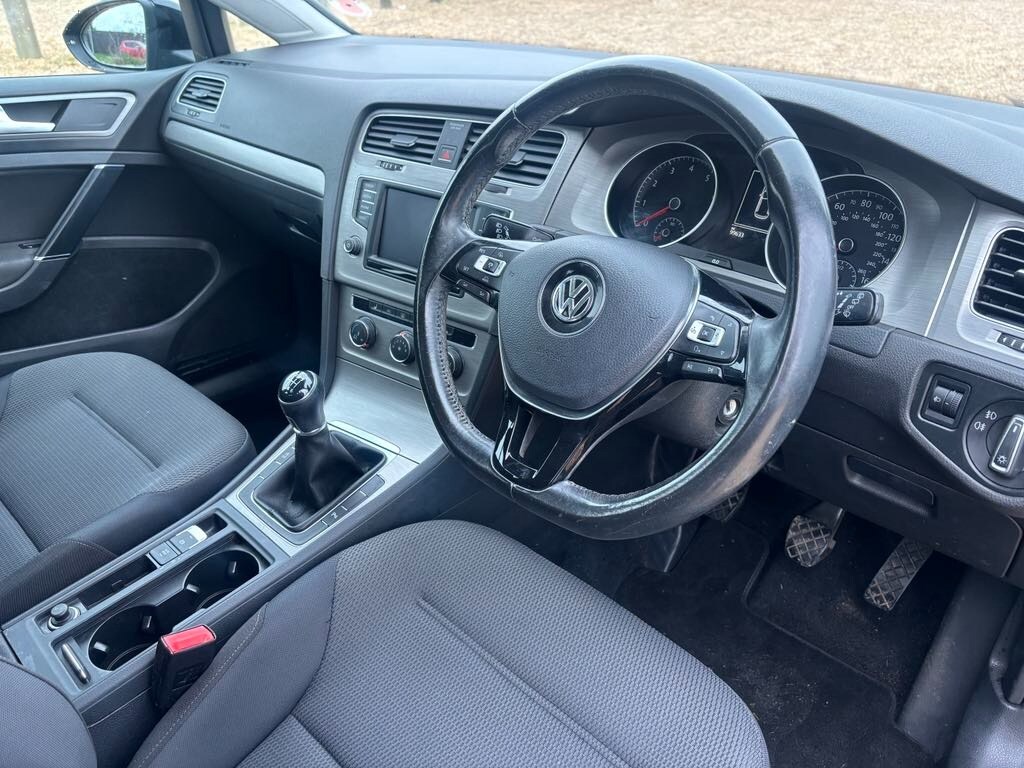Used Volkswagen Golf 2017 for sale - 77803246: Photo 12