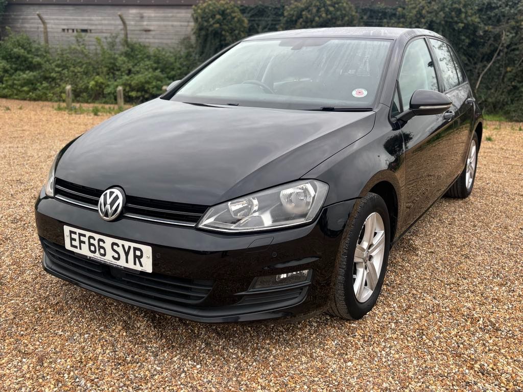 Used Volkswagen Golf 2017 for sale - 77803246: Photo 3