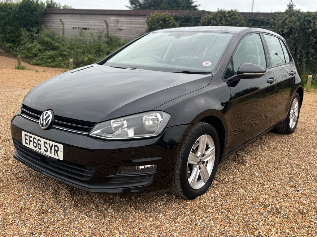 Used Volkswagen Golf 2017 for sale - 77803246: Photo 4